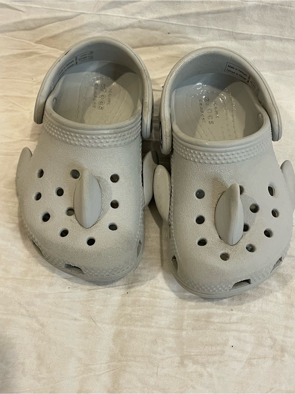 Crocs Kids Shark Clogs Gray Size C6 Toddler Lightweight Slip On Water Shoes